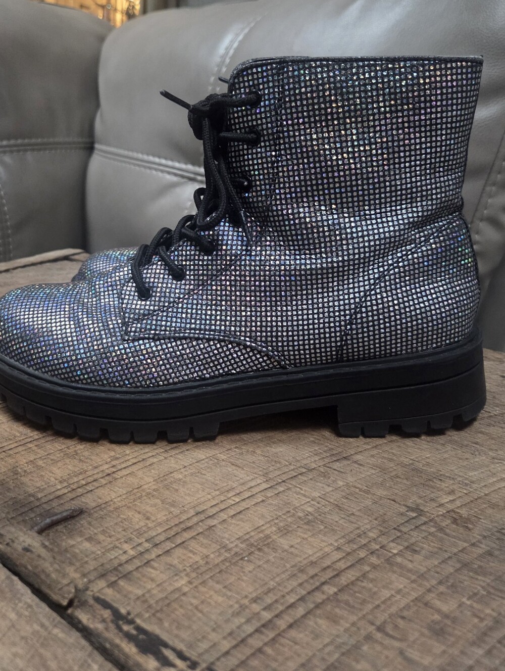 Sugar & Jade Sparkle Lace-Up Combat Boot - Silver Sz 7 ~ Bin O